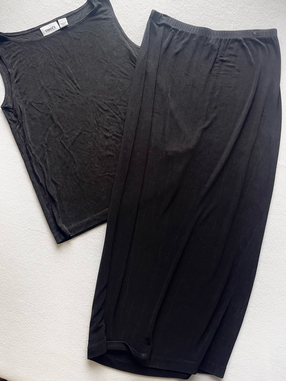 Chico's Travelers 2 Piece Set Size 1 Black Top Pull On Skirt Wrinkle Resistant